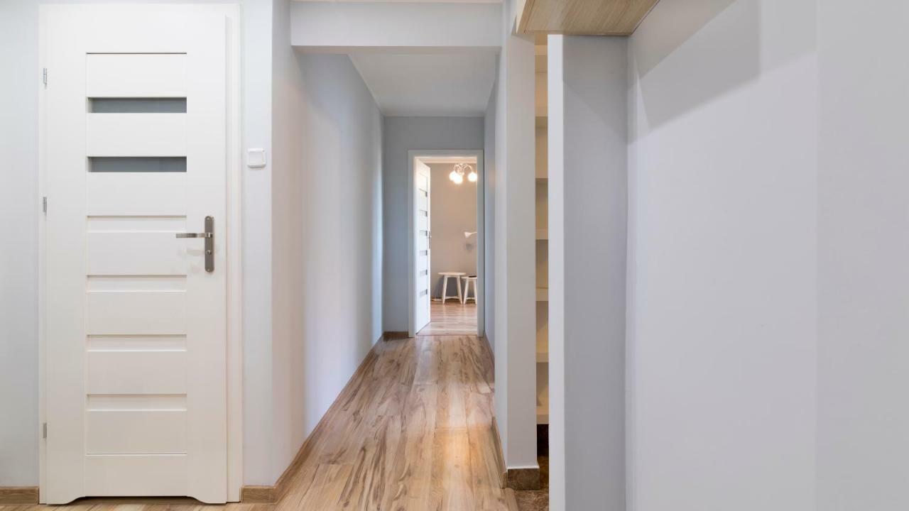 ［オールド郊外］アパートメント（62m²）｜ 2ベッドルーム／1バスルーム グダニスク エクステリア 写真